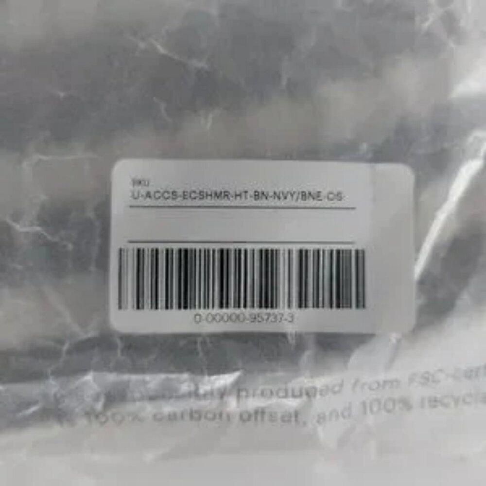 Everlane Cashmere Beanie Unisex NEW Navy White Striped Knit Hat Holiday Gift NWT - Picture 6 of 6